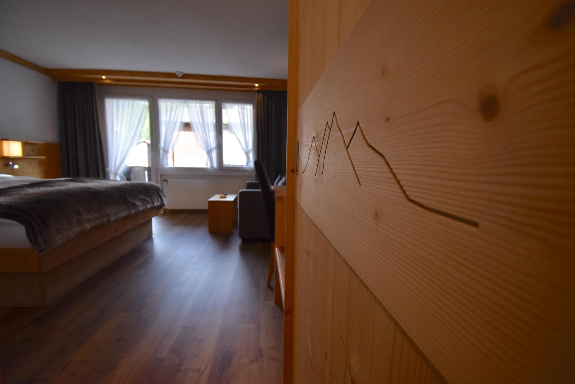 Hotel Matterhornblick Zermatt Exterior foto